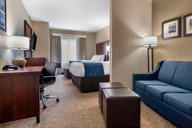 Comfort Suites Pell City I-20 exit 158 image