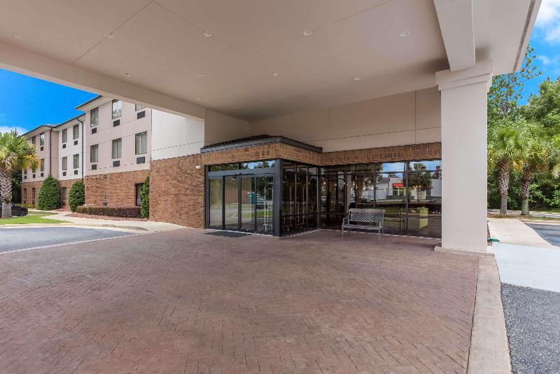 Comfort Suites North Mobile image
