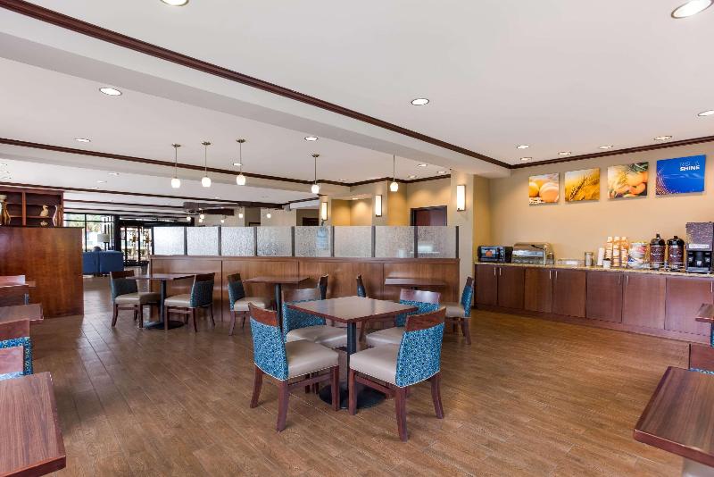 Comfort Suites North Mobile image