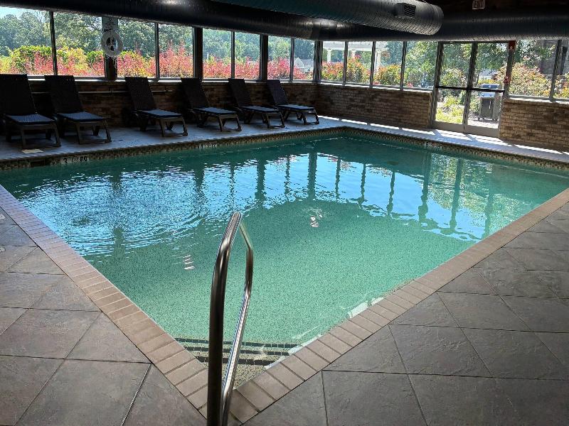 Comfort Inn & Suites Near Lake Guntersville image