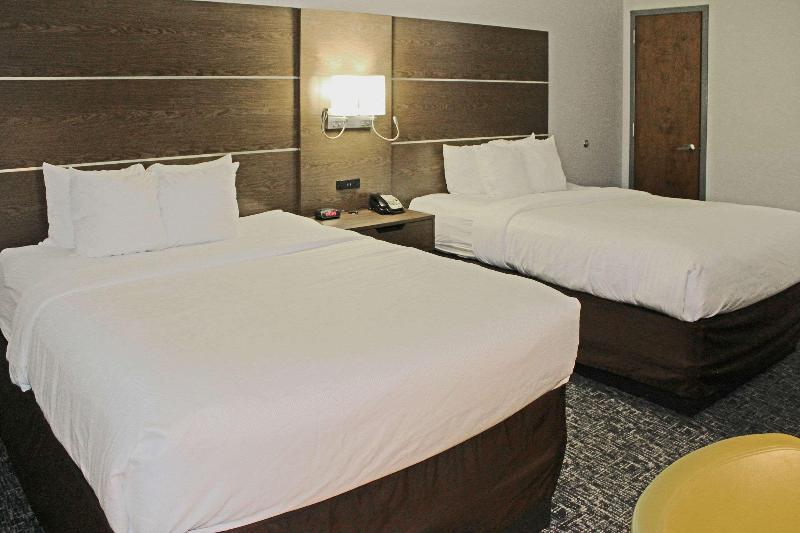 Comfort Inn & Suites Near Lake Guntersville image