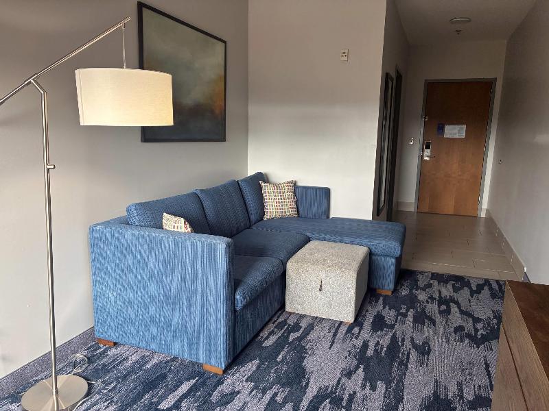 Comfort Inn & Suites Near Lake Guntersville image