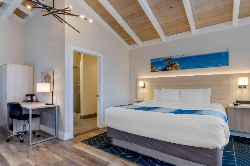 Comfort Inn Carmel By the Sea image