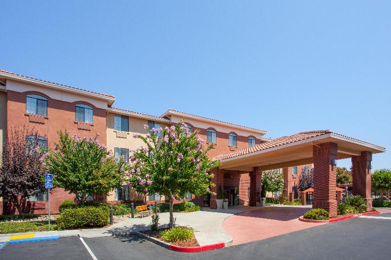 Holiday Inn Express Suites Davis University Area