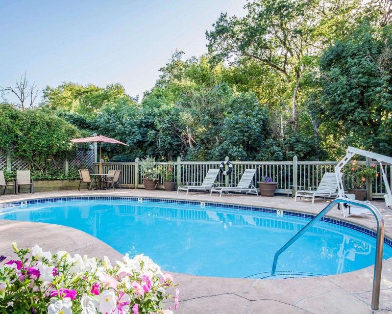 Baechtel Creek Inn & Spa, an Ascend Collection hot image