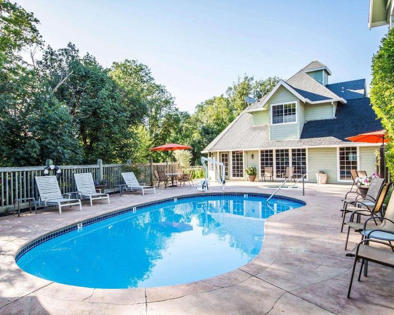 Baechtel Creek Inn & Spa, an Ascend Collection hot image