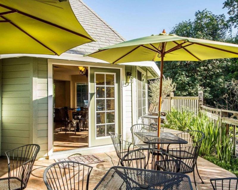 Baechtel Creek Inn & Spa, an Ascend Collection hot image