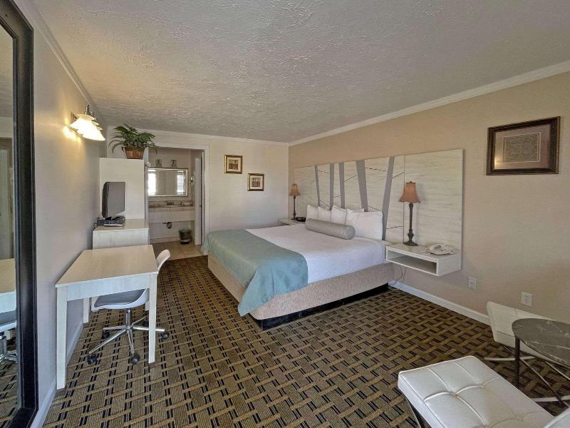 Baechtel Creek Inn & Spa, an Ascend Collection hot image