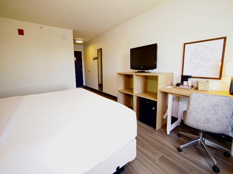 Quality Inn & Suites Georgetown - Seaford image
