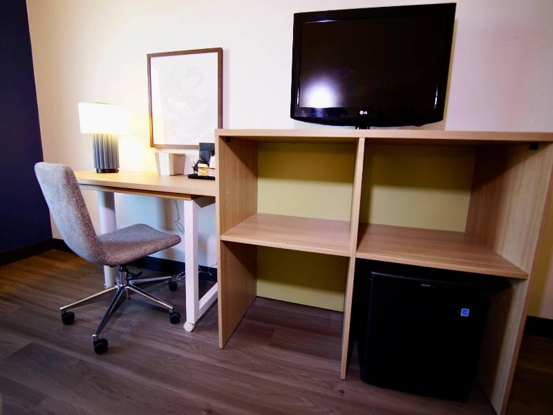 Quality Inn & Suites Georgetown - Seaford image