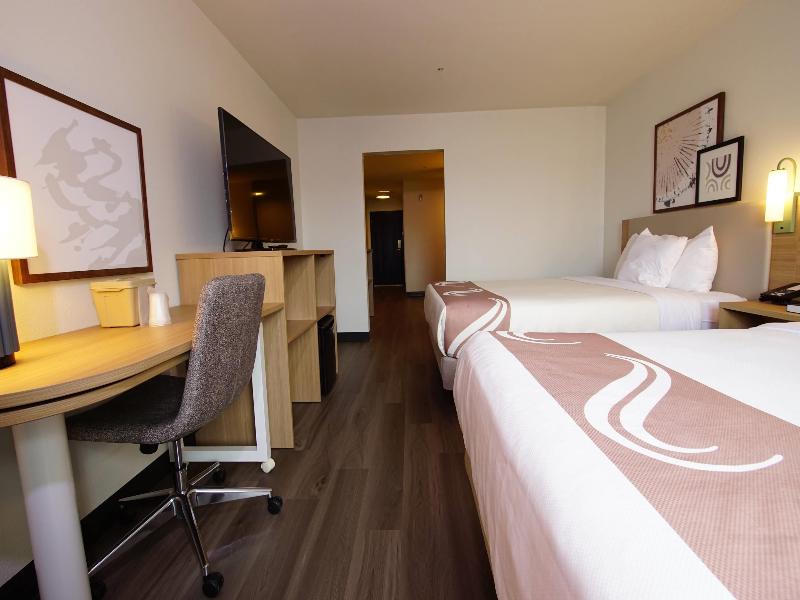 Quality Inn & Suites Georgetown - Seaford image