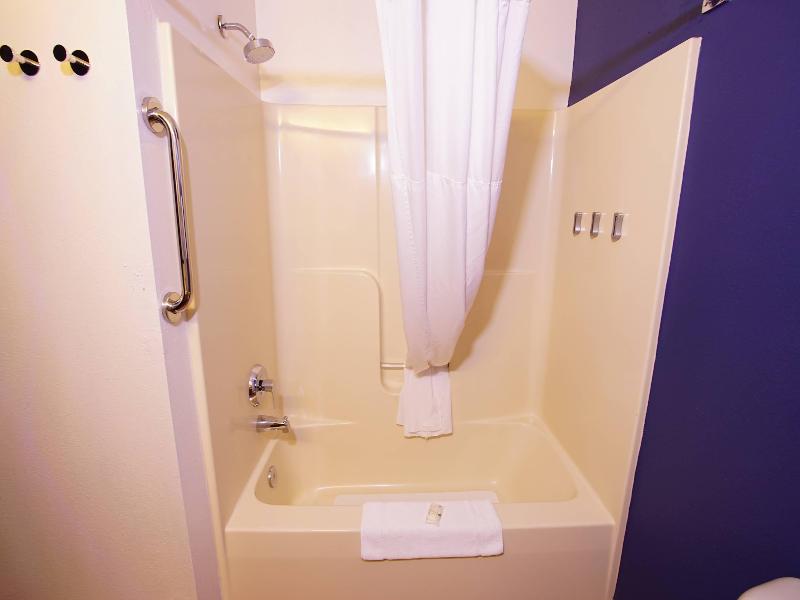 Quality Inn & Suites Georgetown - Seaford image