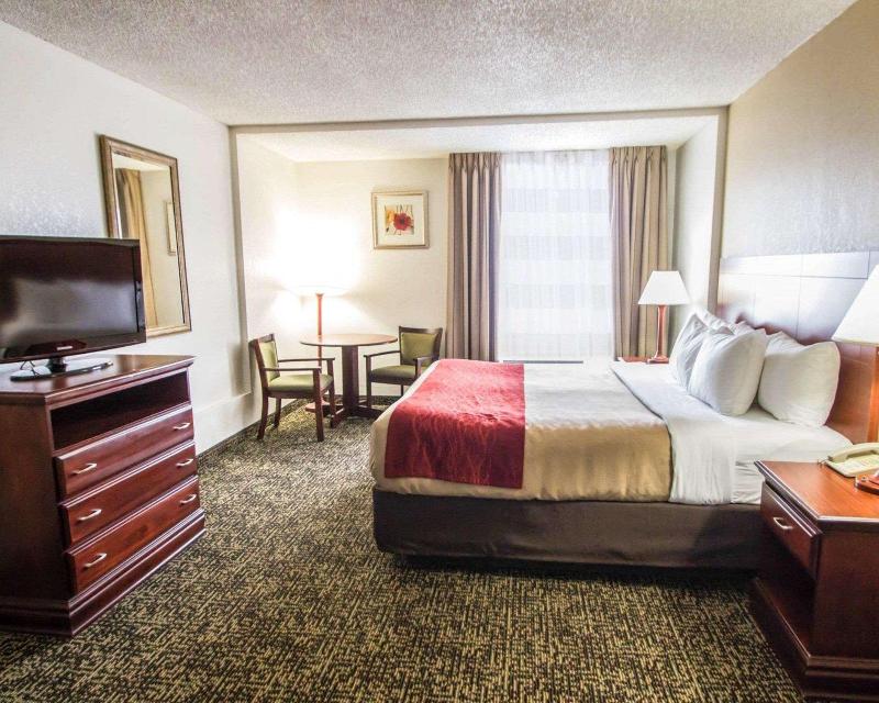 Holiday Inn Orlando North - Winter Park By IHG image