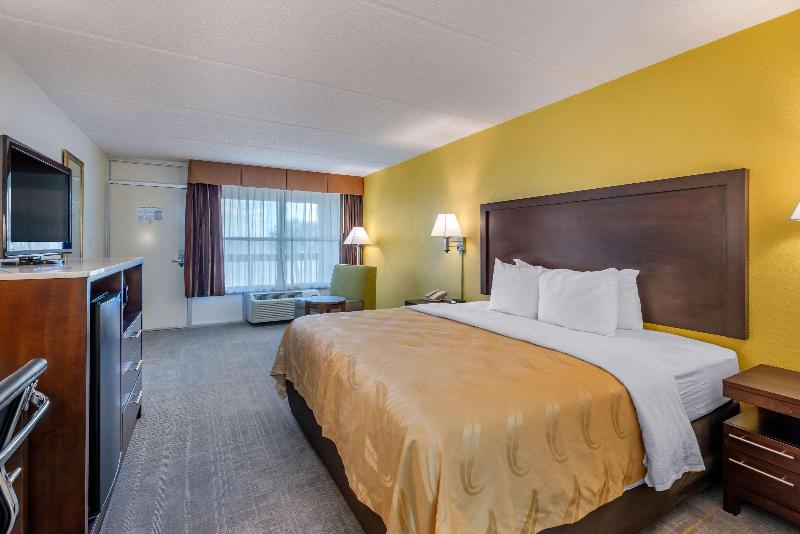 Quality Inn & Suites Palatka Riverfront image
