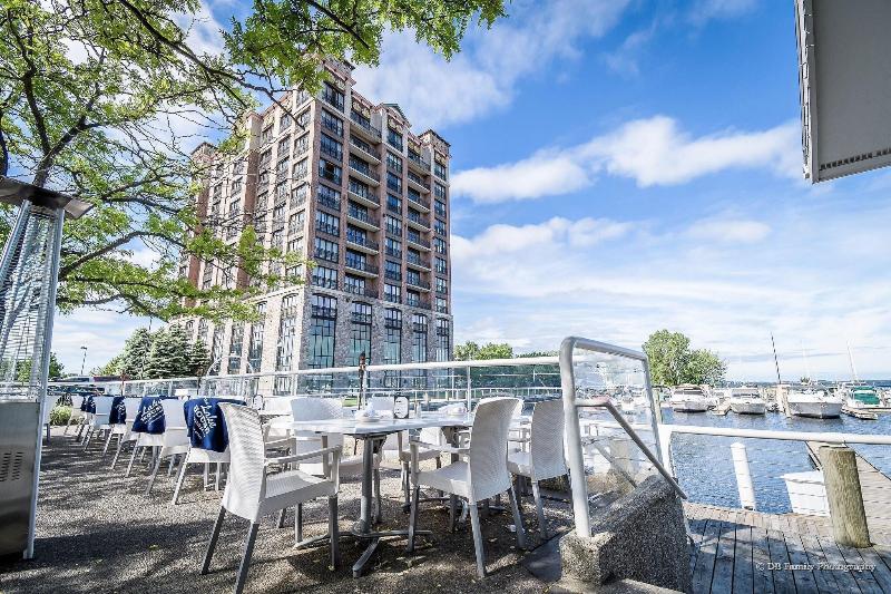 Shoreline Inn & Conference Center, an Ascend Colle image
