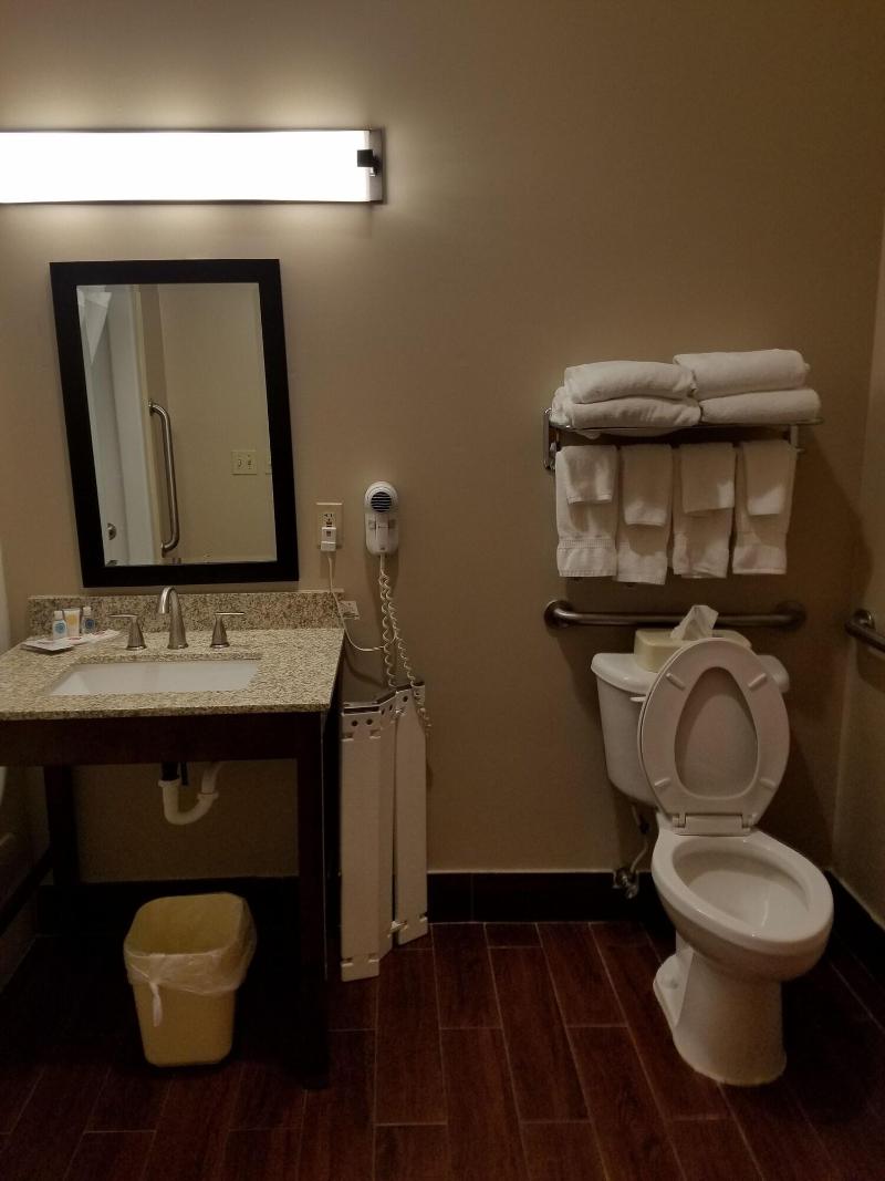 Comfort Suites Historic Route 66 image