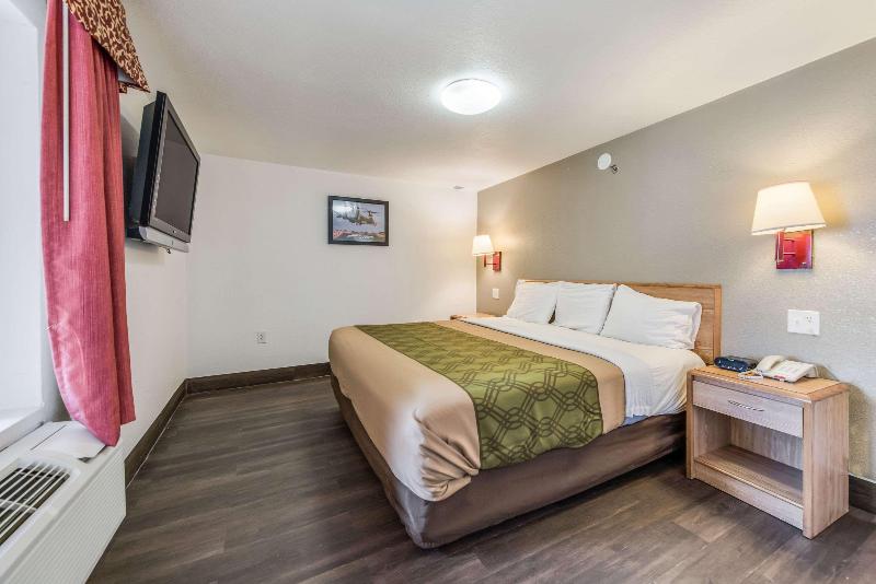 Econo Lodge Truman Inn image