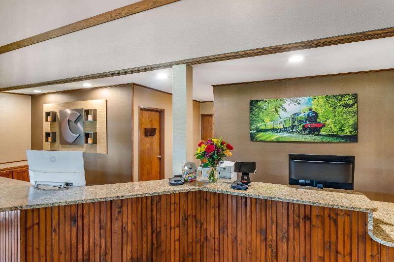 Comfort Inn Sedalia Station image