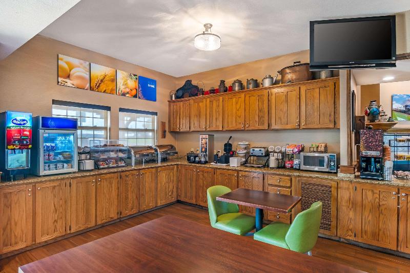 Comfort Inn Sedalia Station image