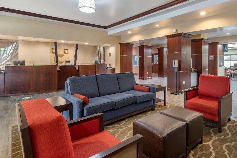 Comfort Suites Olive Branch West image