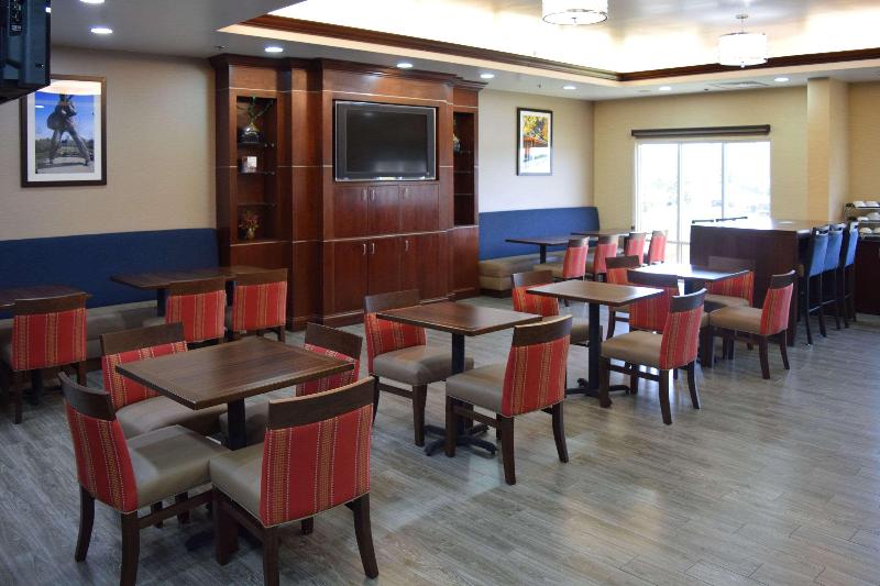 Comfort Suites Olive Branch West image