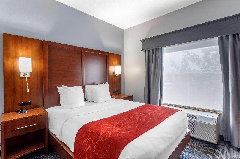 Comfort Suites Olive Branch West image