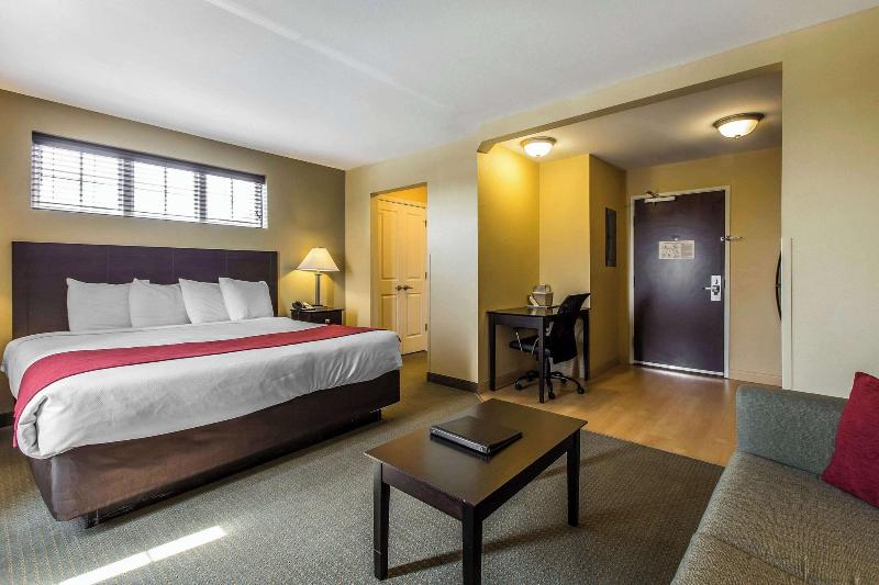 MainStay Suites Camp Lejeune image