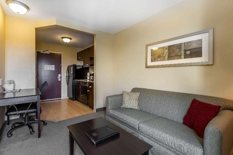 MainStay Suites Camp Lejeune image