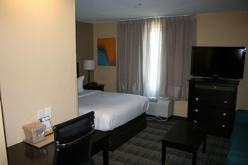 MainStay Suites Camp Lejeune image