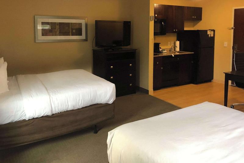 MainStay Suites Camp Lejeune image