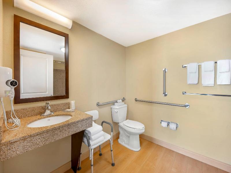 MainStay Suites Camp Lejeune image