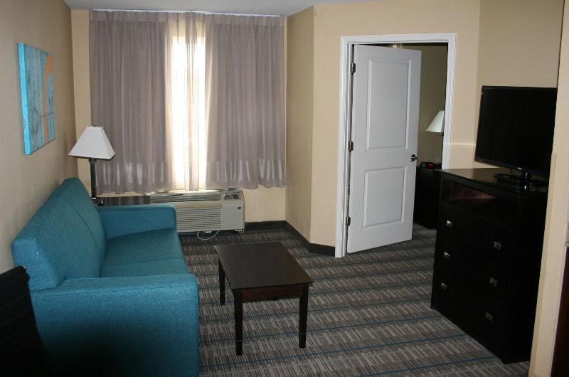 MainStay Suites Camp Lejeune image