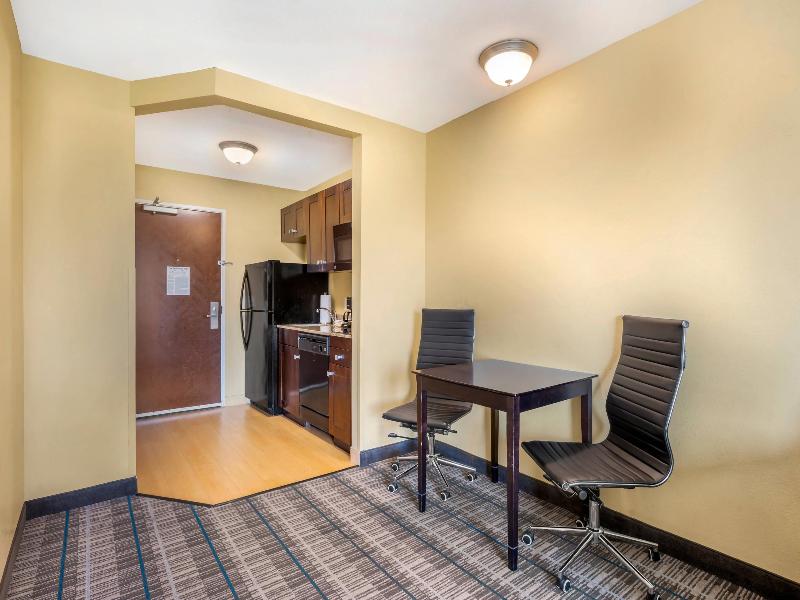 MainStay Suites Camp Lejeune image