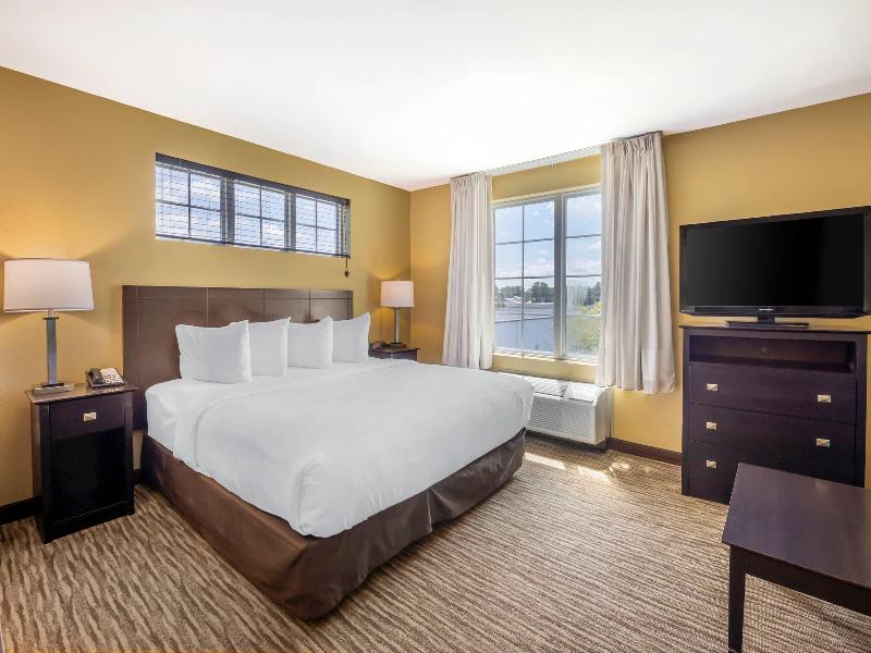 MainStay Suites Camp Lejeune image
