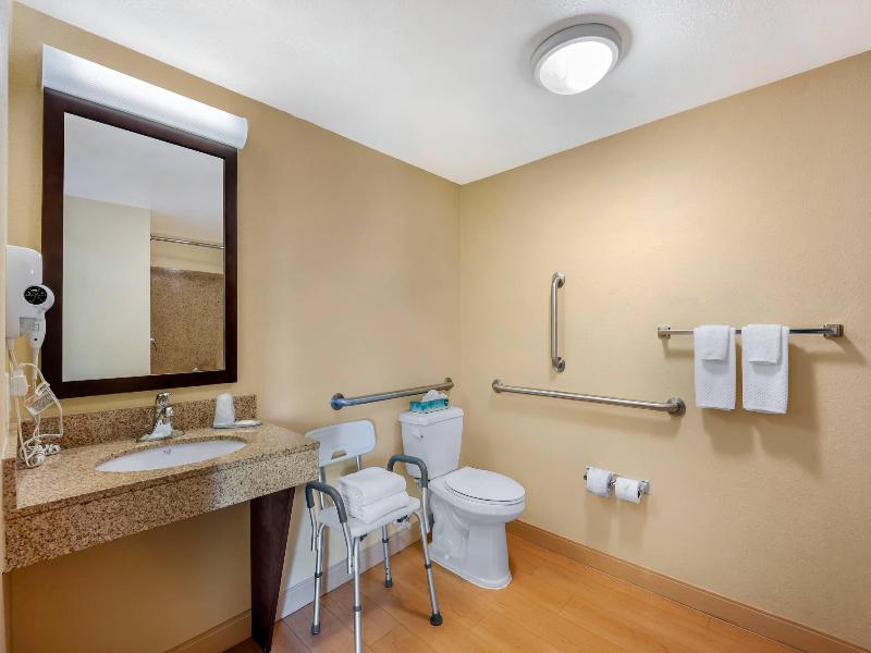 MainStay Suites Camp Lejeune image
