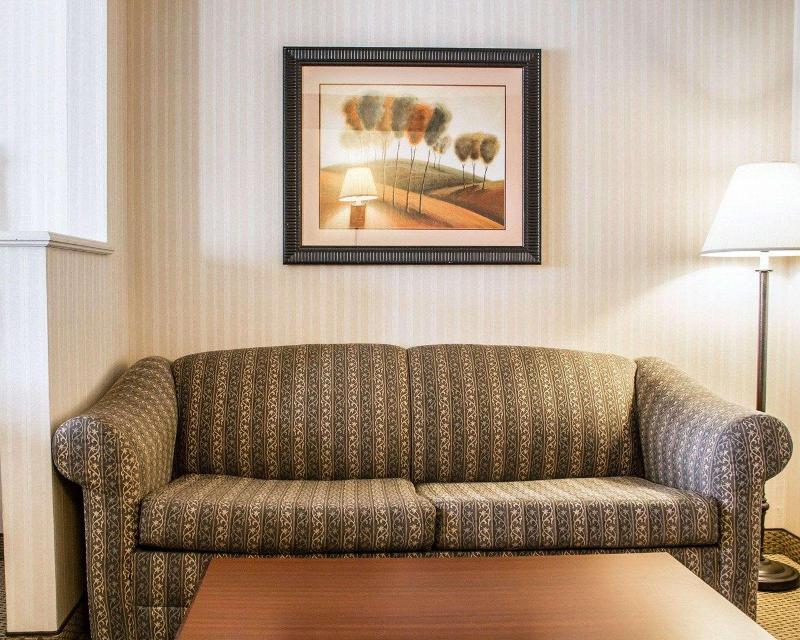 Comfort Suites McAlester image