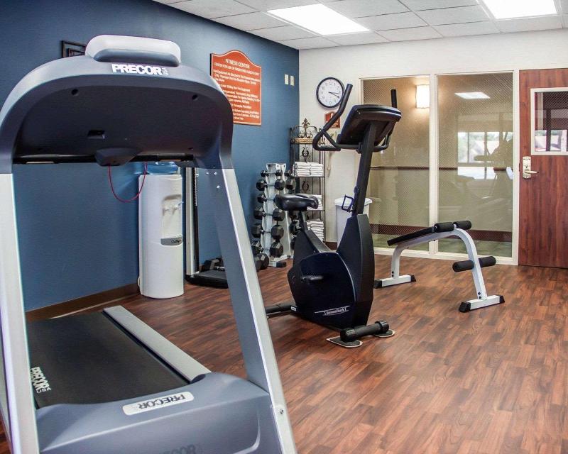Holiday Inn Express & Suites Weatherford image