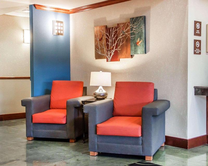 Holiday Inn Express & Suites Weatherford image