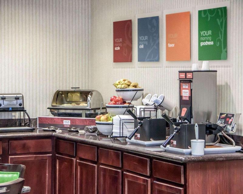 Holiday Inn Express & Suites Weatherford image
