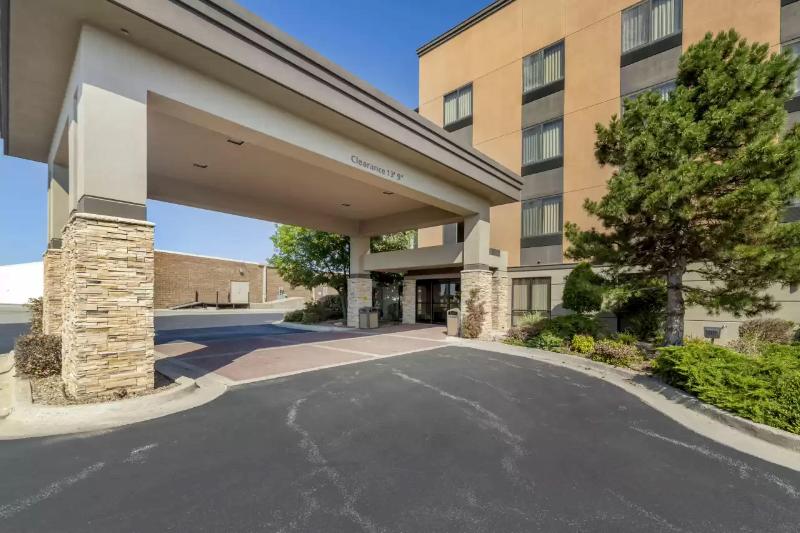Holiday Inn Express & Suites Weatherford image