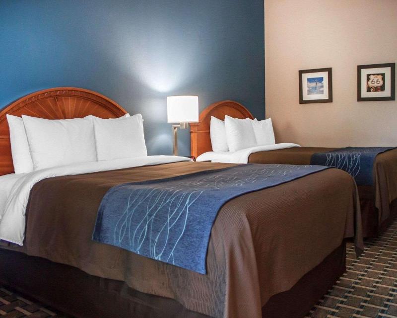 Holiday Inn Express & Suites Weatherford image