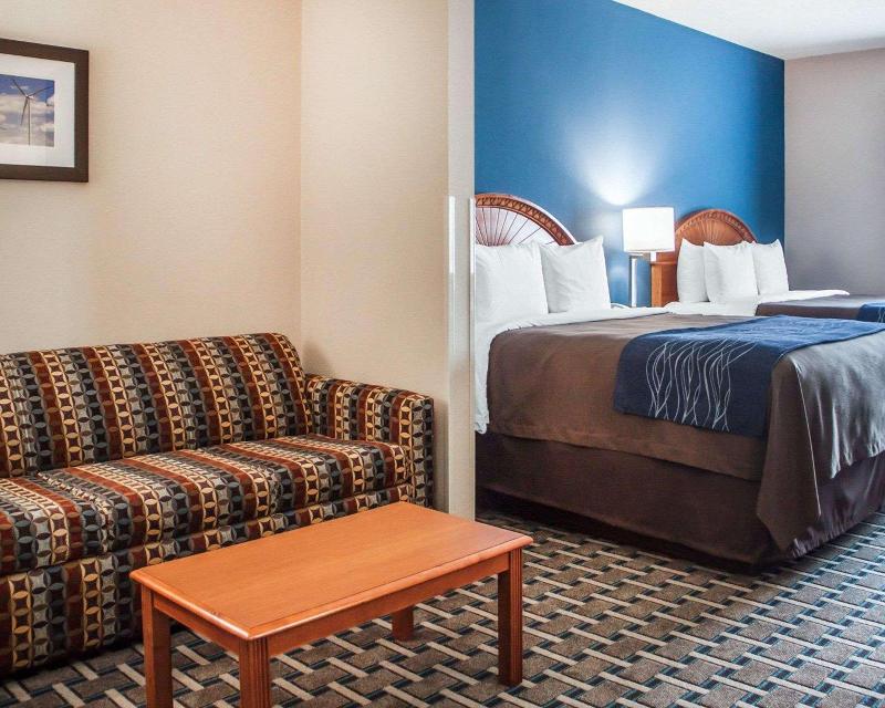 Holiday Inn Express & Suites Weatherford image
