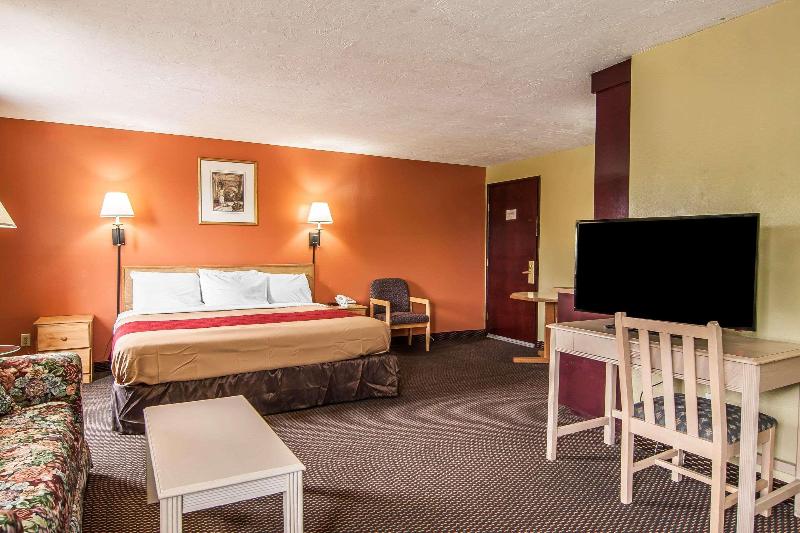 Rodeway Inn Willamette River image