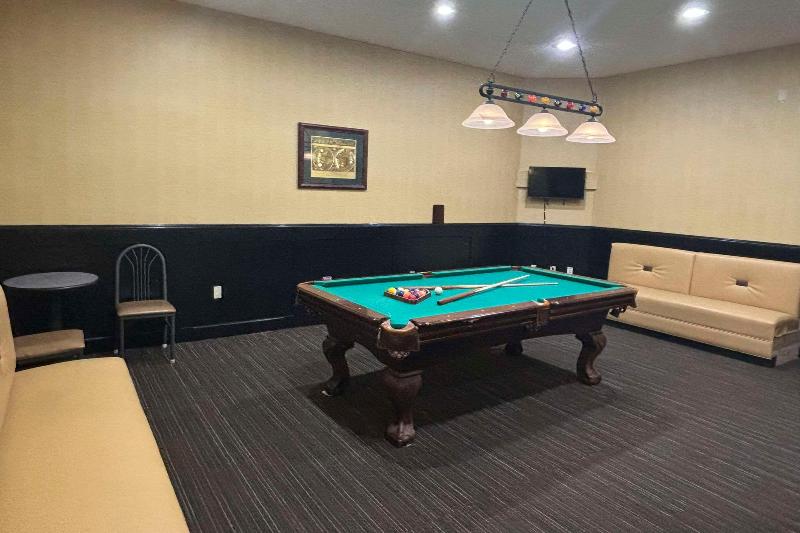 Comfort Inn & Suites Burnet image