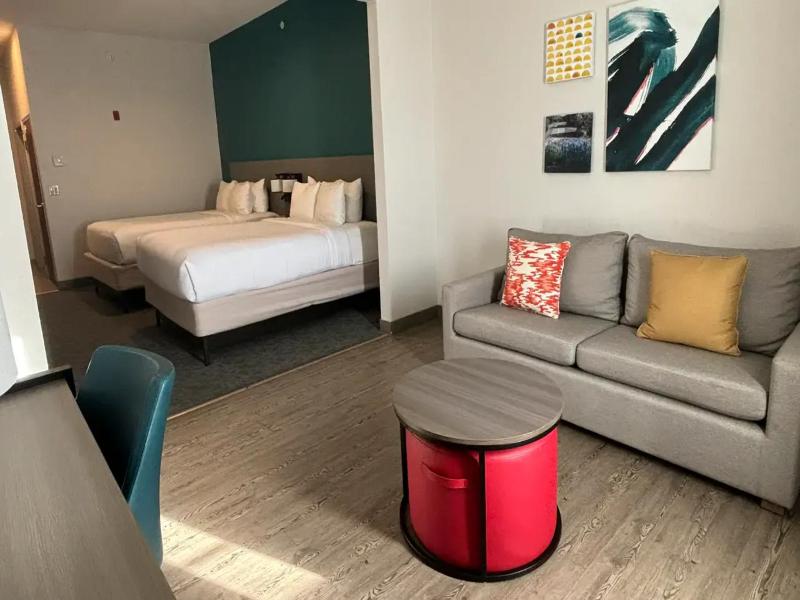 Comfort Inn & Suites Burnet image
