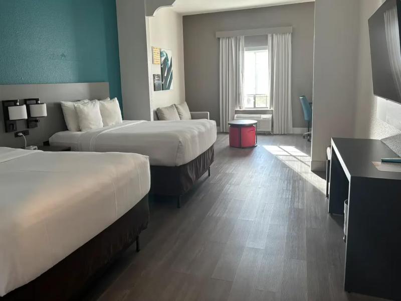 Comfort Inn & Suites Burnet image