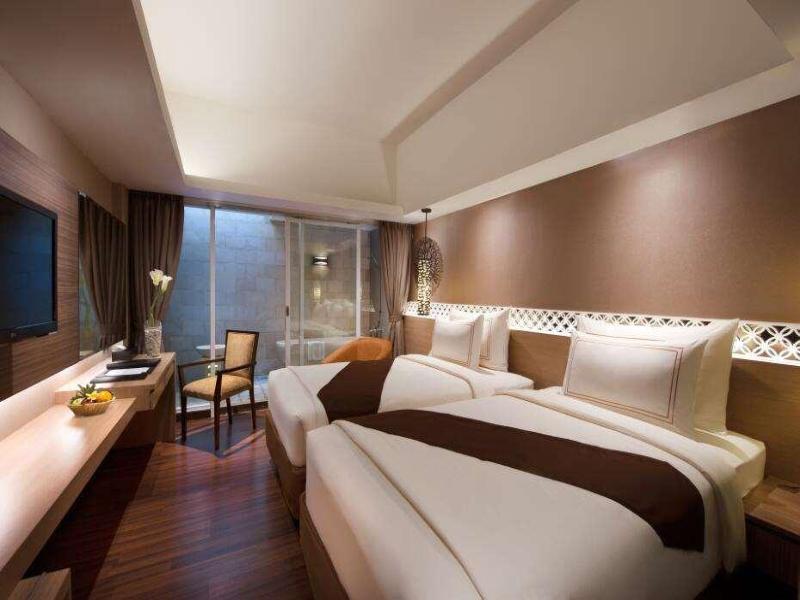 Ramada By Wyndham Bali Sunset Road Kuta image