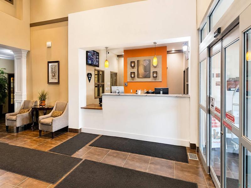 Comfort Inn & Suites Fort Saskatchewan Area