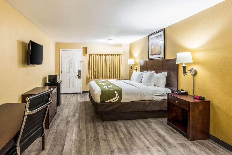 Quality Inn image