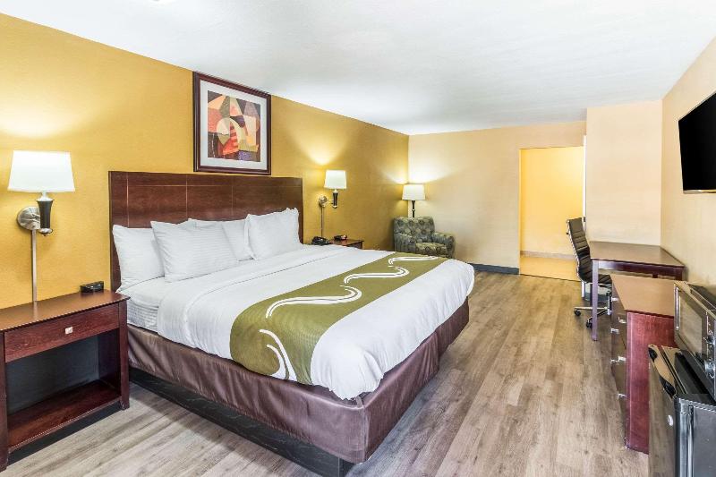 Quality Inn image